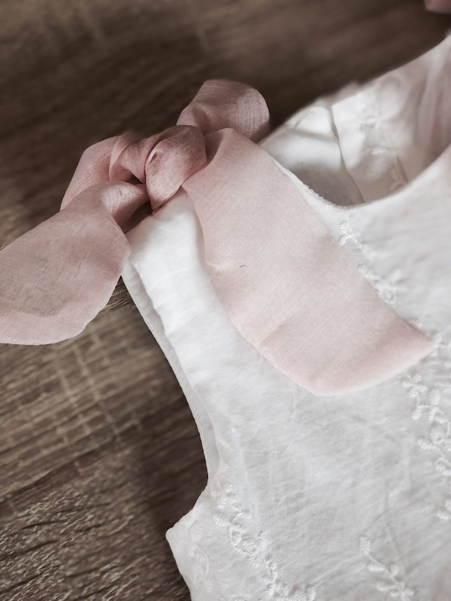 4C1316B4-897D-474B-9744-6A3ED97AA94A