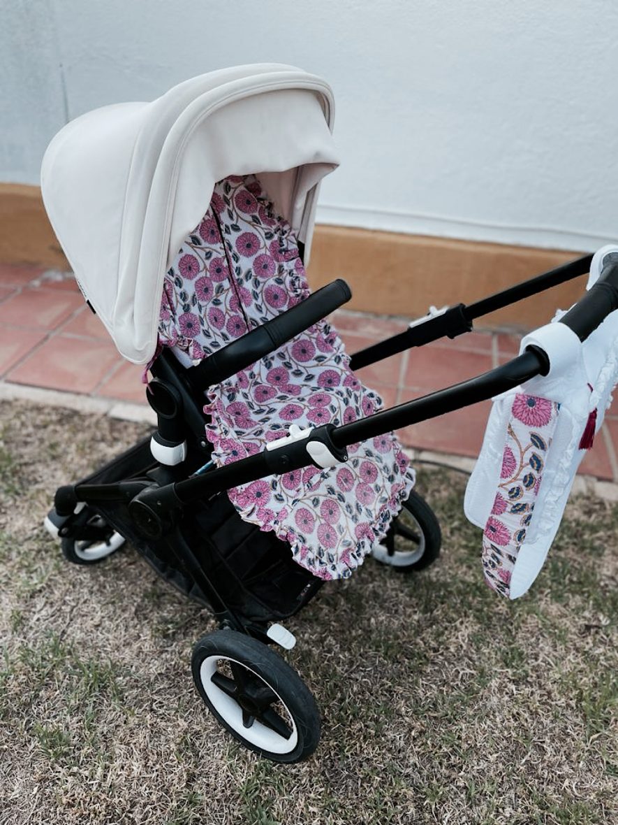 Funda silla paseo universal flor rosa