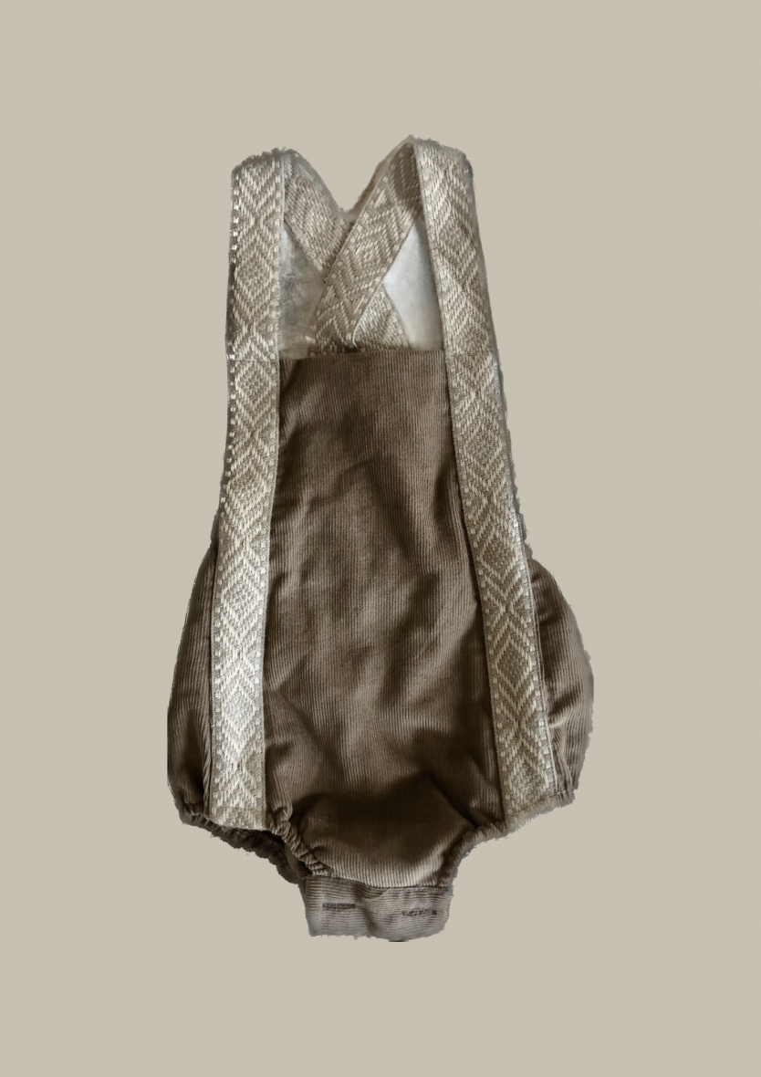 F9C6FF4A-629B-46CA-A936-D8D22BD81956