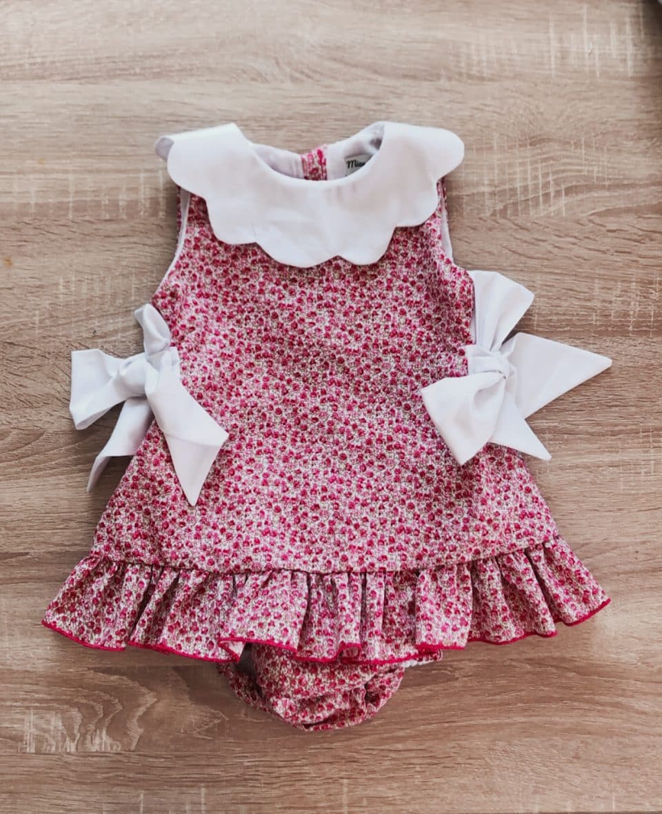 Jesusito lazos con braguitas mini flor rosa