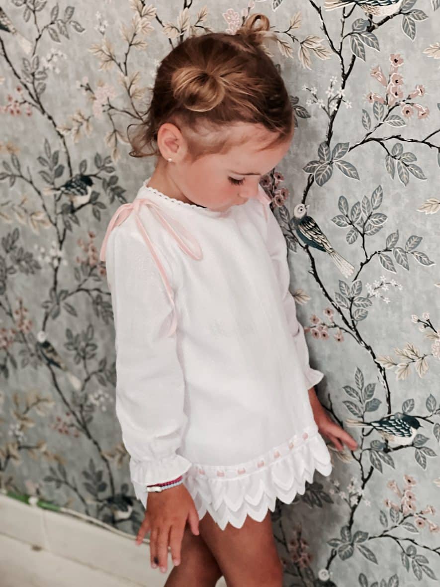 Jesusito Seersucker con tira bordada