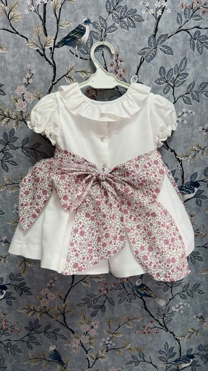 {«eId»:»720502649849376″,»CameraPosition»:1}