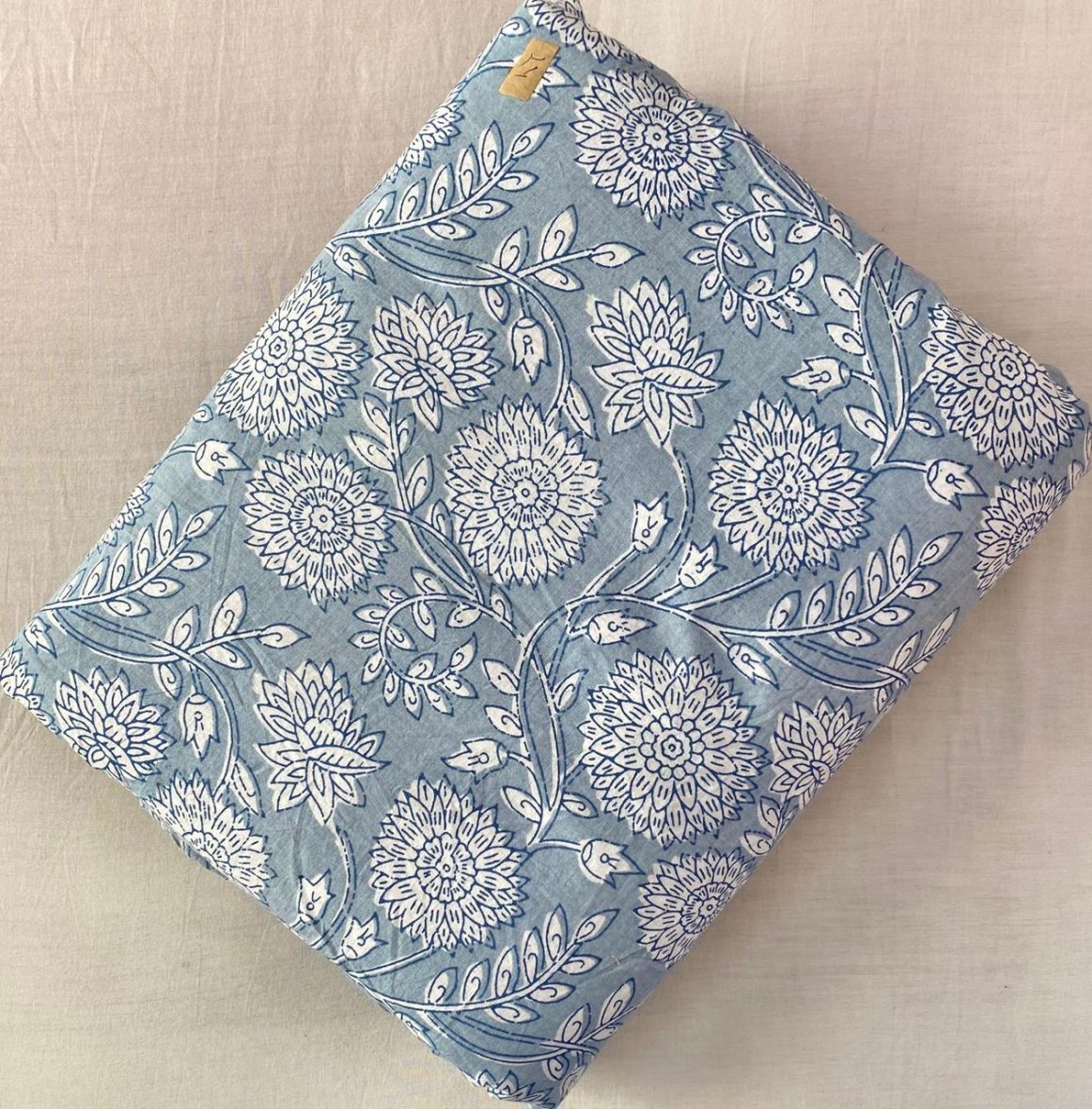 562514ef-3282-4db6-a374-8fd9912b3afb